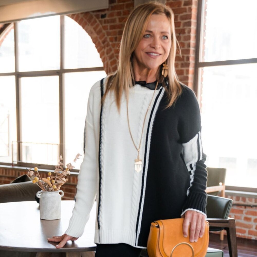 Cabi 4468 Lineup Pullover Fall 2023 Small EUC